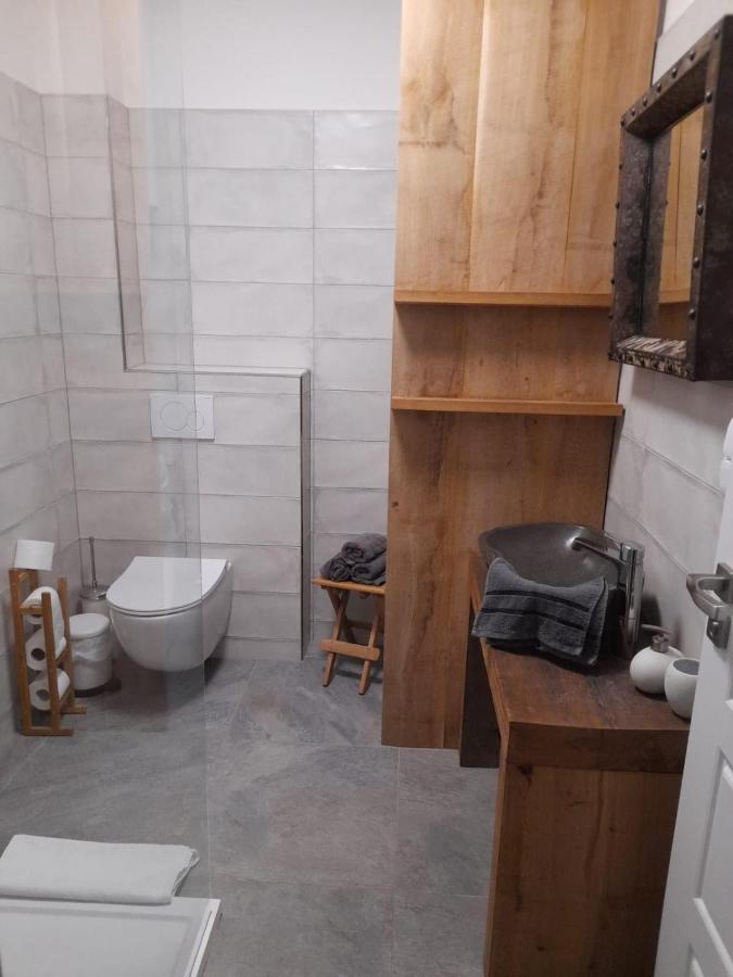 Rv Apartman ミクロフ エクステリア 写真